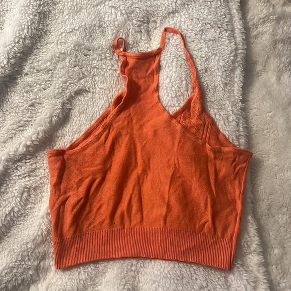 Cropped Tank - Picture 2 of 2